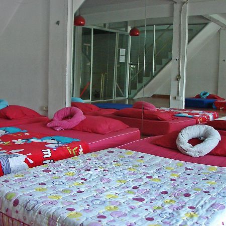 צ'יאנג מאי Gondor Guesthouse מראה חיצוני תמונה